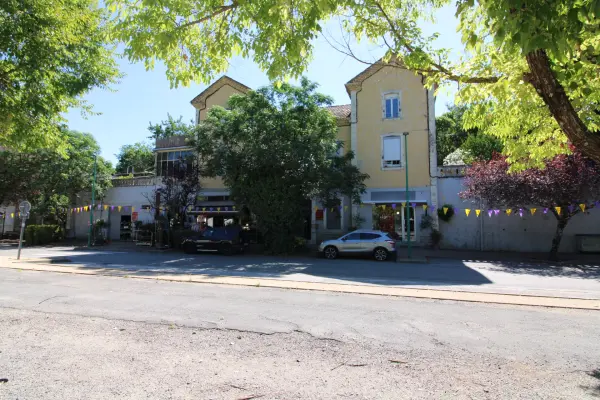 Saint-Paul-le-Jeune 07460 – Vente appartement 12&nbsp;pièces