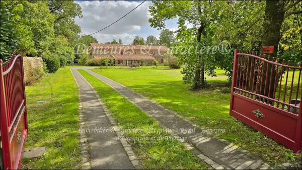 Challans 85300 – Vente maison/villa 9&nbsp;pièces 5&nbsp;chambres