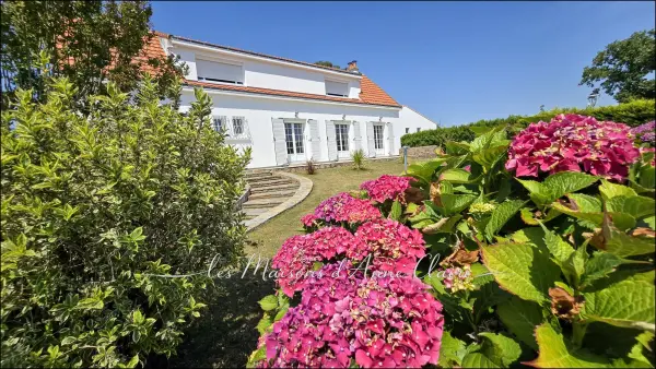 Saint-Père-en-Retz 44320 – Vente maison/villa 7&nbsp;pièces 5&nbsp;chambres