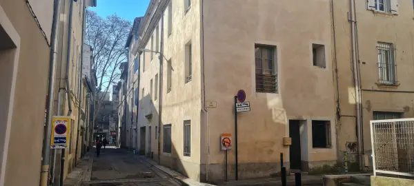 Nîmes 30000 – Vente immeuble