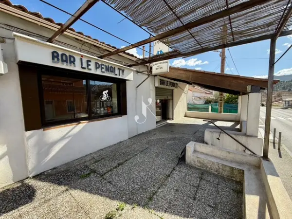 Gardanne 13120 – Vente local