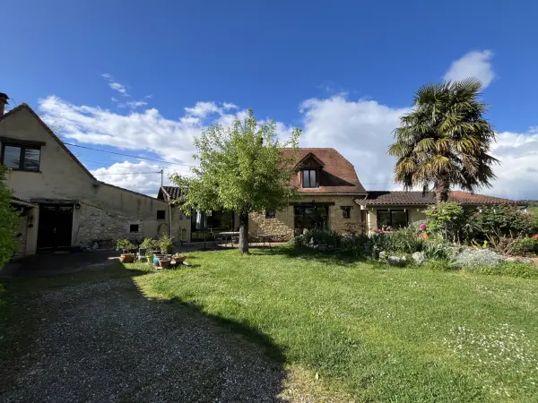 Plazac 24580 – Vente maison/villa 9&nbsp;pièces 6&nbsp;chambres