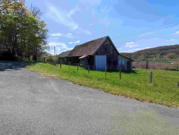 Montignac 24290 – Vente terrain