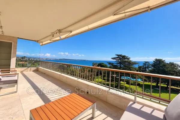 Cannes 06400 – Vente appartement 4&nbsp;pièces 3&nbsp;chambres