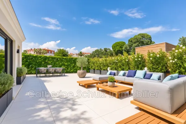 Cannes 06400 – Vente appartement 4&nbsp;pièces 3&nbsp;chambres