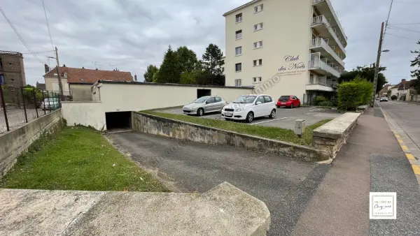 Sainte-Savine 10300 – Vente parking/box