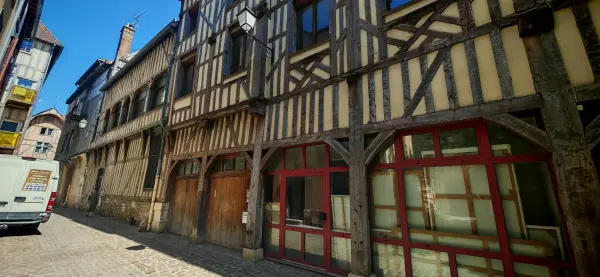 Troyes 10000 – Vente immeuble