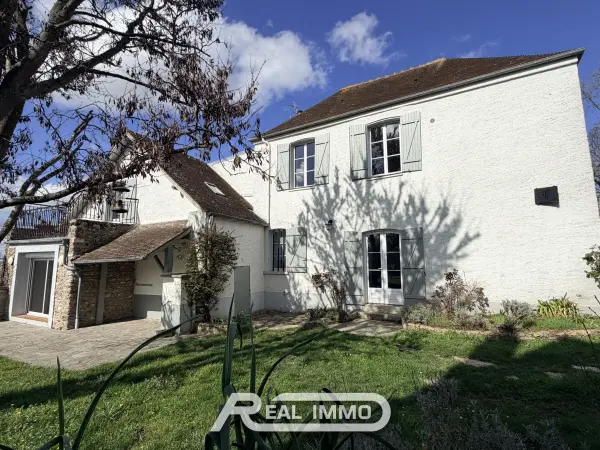 Neauphle-le-Château 78640 – Vente maison/villa 7&nbsp;pièces 4&nbsp;chambres