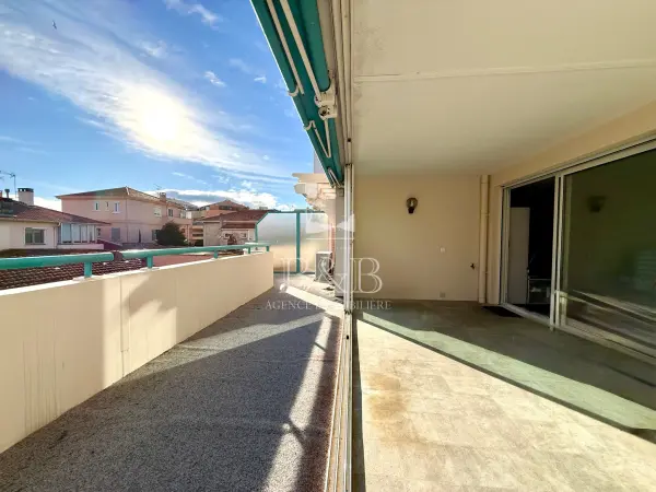 Fréjus 83600 – Vente appartement 3&nbsp;pièces 2&nbsp;chambres