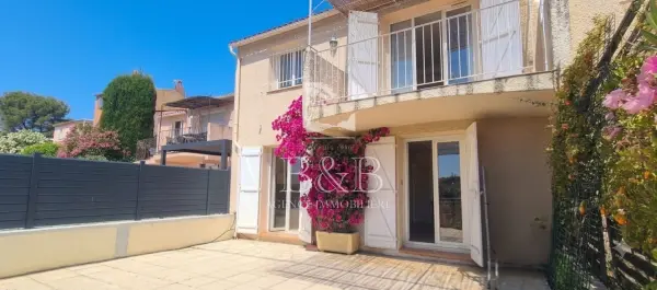 Saint-Raphaël 83700 – Vente maison/villa 4&nbsp;pièces 3&nbsp;chambres