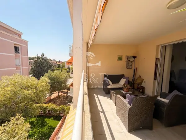 Saint-Raphaël 83700 – Vente appartement 3&nbsp;pièces 2&nbsp;chambres