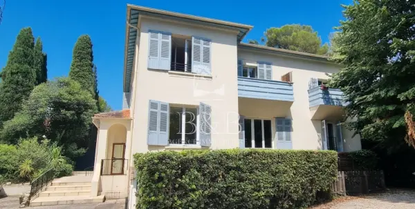 Cannes 06400 – Vente appartement 3&nbsp;pièces 2&nbsp;chambres