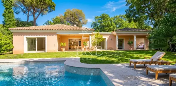 Saint-Raphaël 83700 – Vente maison/villa 7&nbsp;pièces 5&nbsp;chambres
