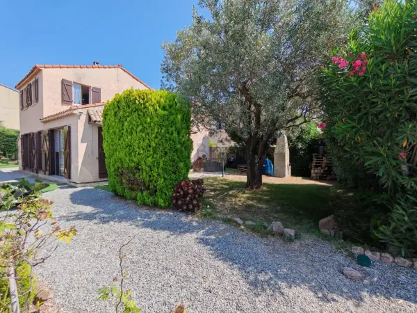 Fréjus 83600 – Vente maison/villa 5&nbsp;pièces 4&nbsp;chambres