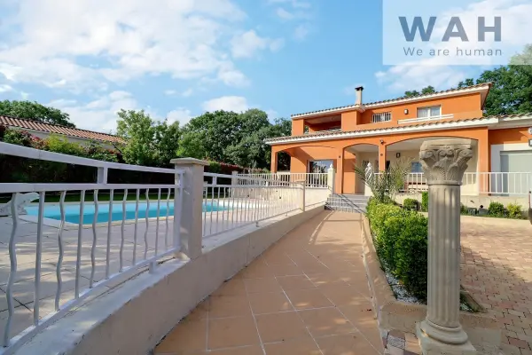 Ceyras 34800 – Vente maison/villa 7&nbsp;pièces 4&nbsp;chambres
