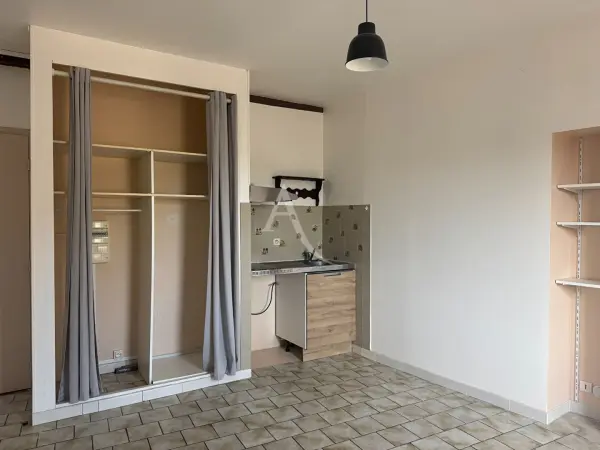 CORDES SUR CIEL 81170 – Location appartement 2&nbsp;pièces 1&nbsp;chambre