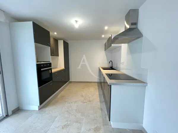VALENCE D ALBIGEOIS 81340 – Location maison/villa 4&nbsp;pièces 3&nbsp;chambres
