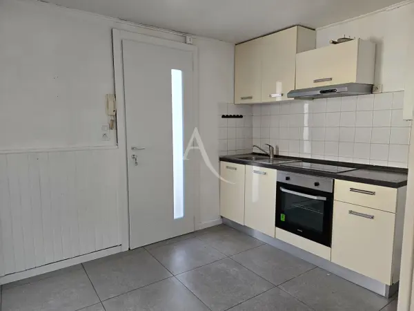 SAINT BENOIT DE CARMAUX 81400 – Location appartement 2&nbsp;pièces 1&nbsp;chambre