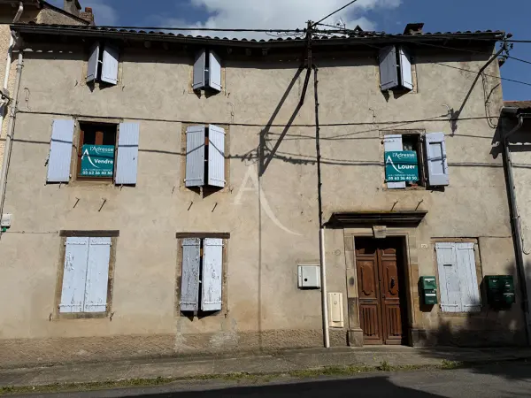 SAINT SERNIN SUR RANCE 12380 – Vente immeuble 9&nbsp;pièces 7&nbsp;chambres
