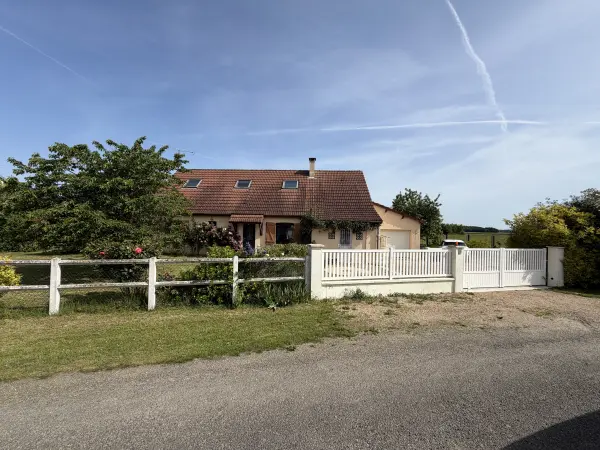 Pierres 28130 – Vente maison/villa 6&nbsp;pièces 5&nbsp;chambres