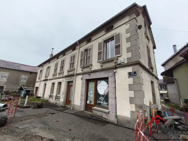 Mélisey 70270 – Vente immeuble