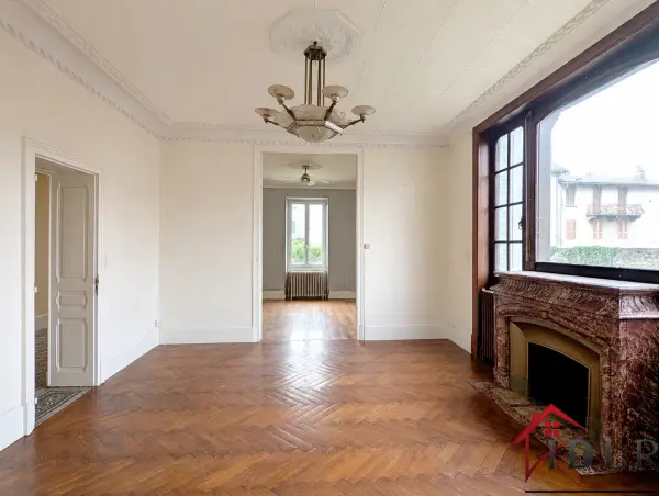 Oyonnax 01100 – Vente appartement 5&nbsp;pièces 3&nbsp;chambres