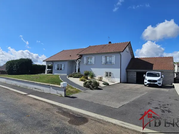 Troisfontaines-la-Ville 52130 – Vente maison/villa 7&nbsp;pièces 4&nbsp;chambres