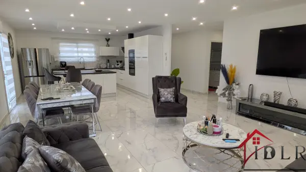 Lons-le-Saunier 39000 – Vente de prestige maison/villa 7&nbsp;pièces 6&nbsp;chambres