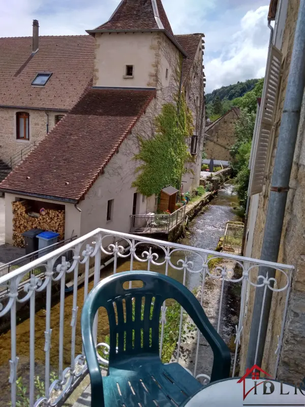 Lons-le-Saunier 39000 – Vente fonds de commerce boutique