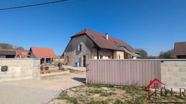 Francheville 39230 – Vente maison/villa 9&nbsp;pièces 5&nbsp;chambres