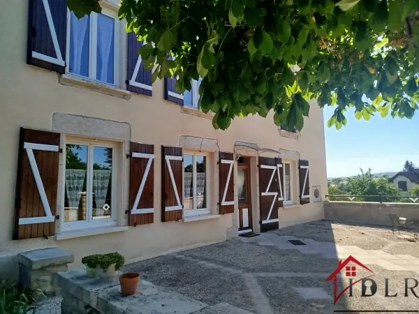 Chassigny 52190 – Vente maison/villa 8&nbsp;pièces 5&nbsp;chambres