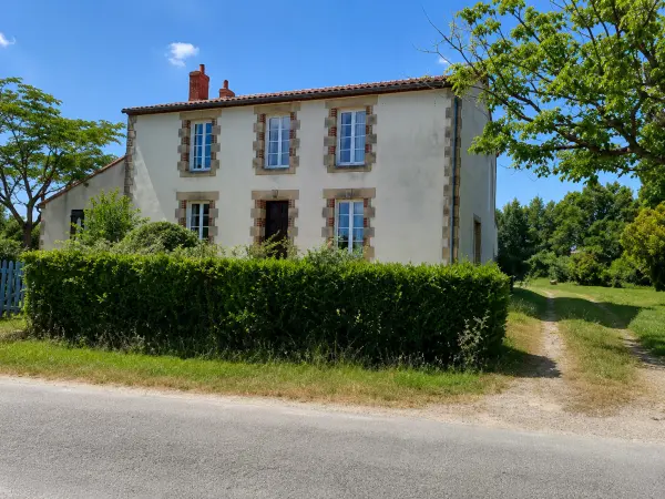 Aubigny Les Clouzeaux 85430 – Vente maison/villa 9&nbsp;pièces 6&nbsp;chambres