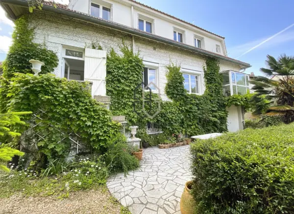Chennevières-sur-Marne 94430 – Vente maison/villa 6&nbsp;pièces 4&nbsp;chambres