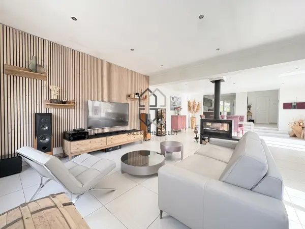 Chennevières-sur-Marne 94430 – Vente maison/villa 7&nbsp;pièces 5&nbsp;chambres