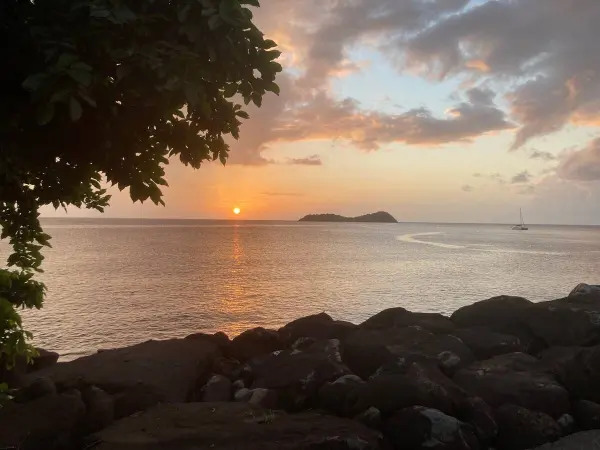 Bouillante 97125 – Vente fonds de commerce boutique