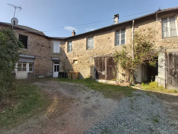 Saint-Sornin-Leulac 87290 – Vente maison/villa 9&nbsp;pièces 6&nbsp;chambres