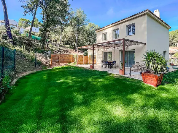 Gréasque 13850 – Vente maison/villa 5&nbsp;pièces 4&nbsp;chambres