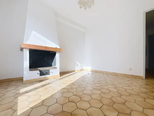 Gardanne 13120 – Vente appartement 2&nbsp;pièces 1&nbsp;chambre