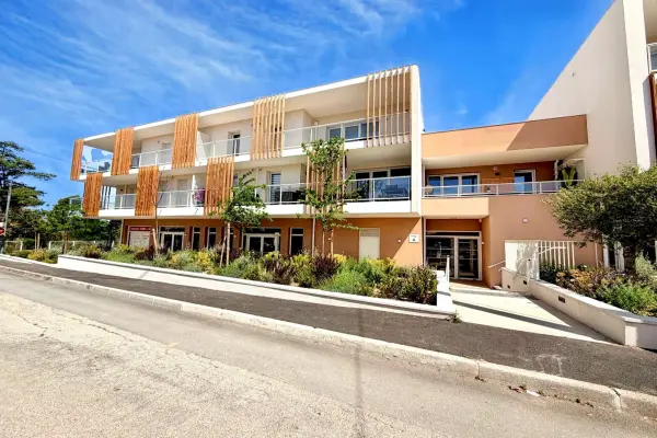 Rognac 13340 – Vente appartement 3&nbsp;pièces 2&nbsp;chambres