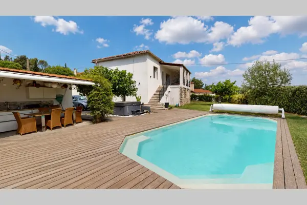Gréasque 13850 – Vente maison/villa 5&nbsp;pièces 4&nbsp;chambres