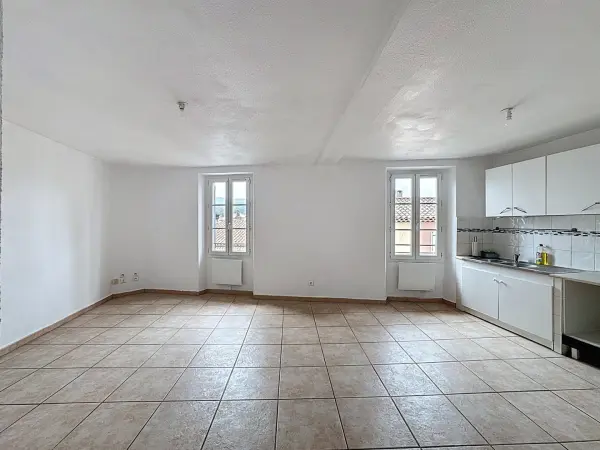 Trets 13530 – Vente appartement 3&nbsp;pièces 2&nbsp;chambres
