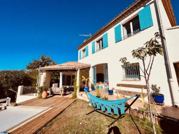 Gréasque 13850 – Vente maison/villa 7&nbsp;pièces 5&nbsp;chambres