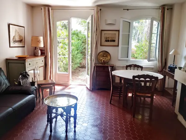 Hyères 83400 – Vente maison/villa 5&nbsp;pièces 4&nbsp;chambres