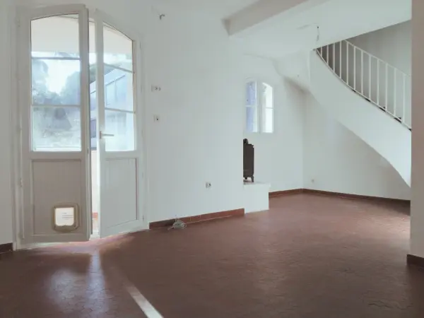 Hyères 83400 – Vente appartement 3&nbsp;pièces 1&nbsp;chambre
