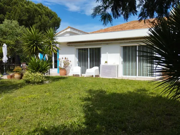 Les salins d hyeres 83400 – Vente maison/villa 7&nbsp;pièces 4&nbsp;chambres