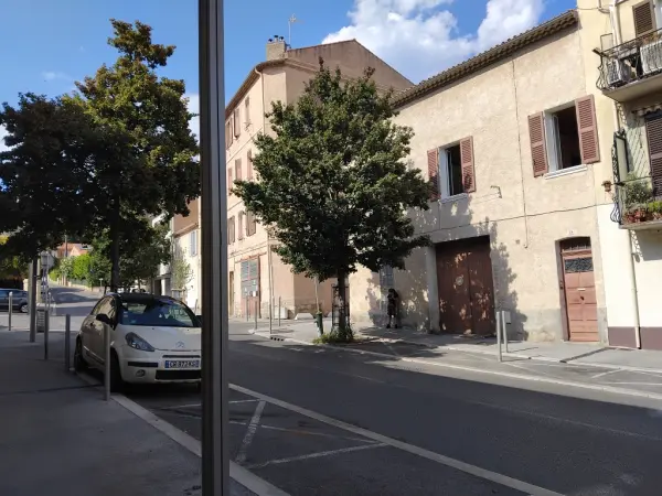 Hyères 83400 – Vente appartement 4&nbsp;pièces 2&nbsp;chambres