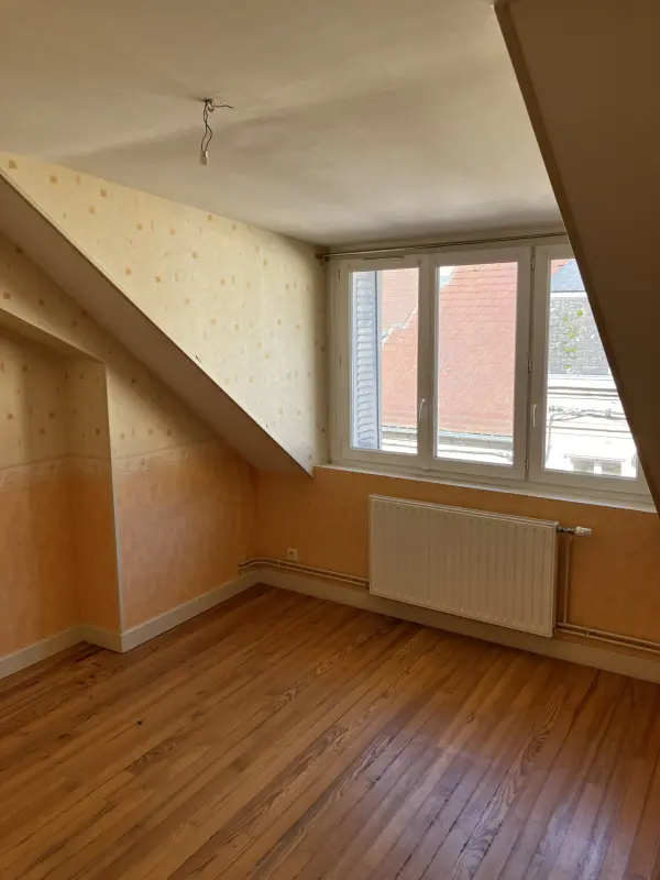 Autun 71400 – Location appartement 4&nbsp;pièces 3&nbsp;chambres