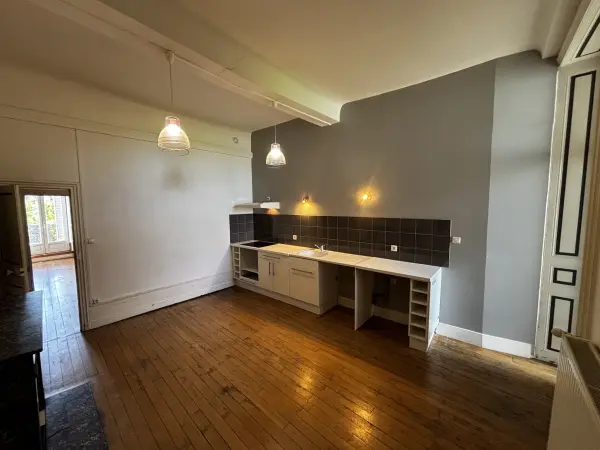 Autun 71400 – Location appartement 2&nbsp;pièces 1&nbsp;chambre