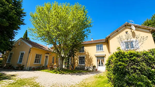 Violès 84150 – Vente maison/villa 14&nbsp;pièces 7&nbsp;chambres
