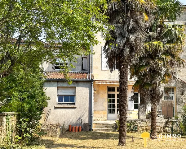 Gémozac 17260 – Vente maison/villa 6&nbsp;pièces 4&nbsp;chambres